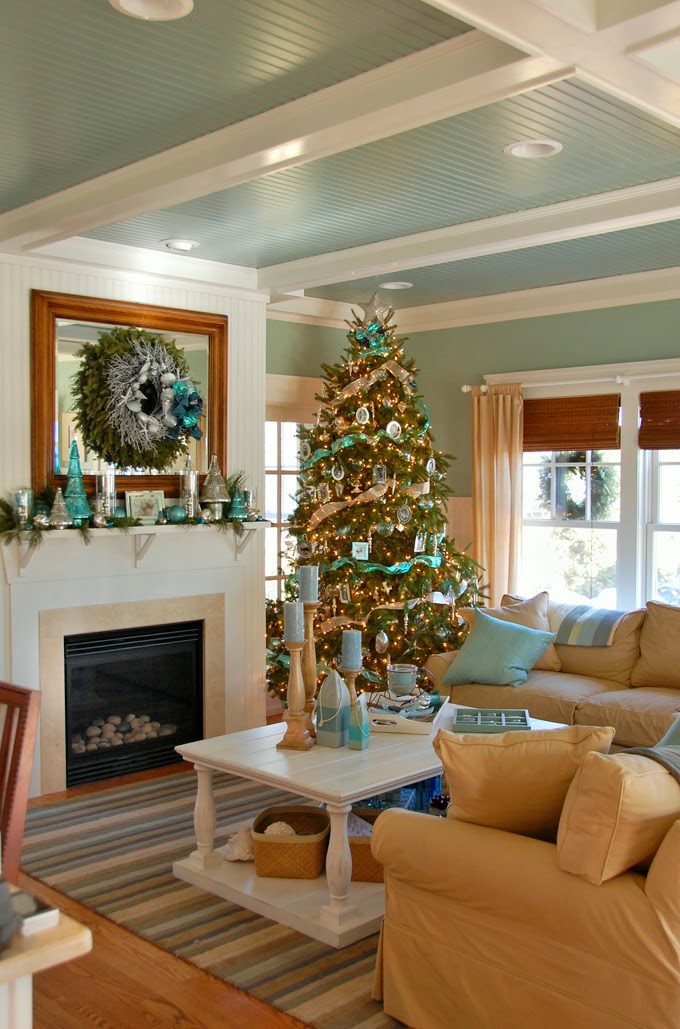 Coastal Christmas | House of Turquoise