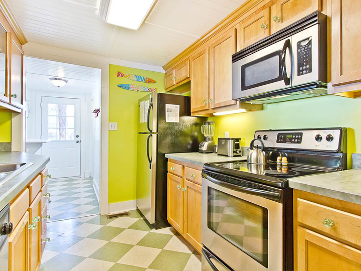 beach house kitchen