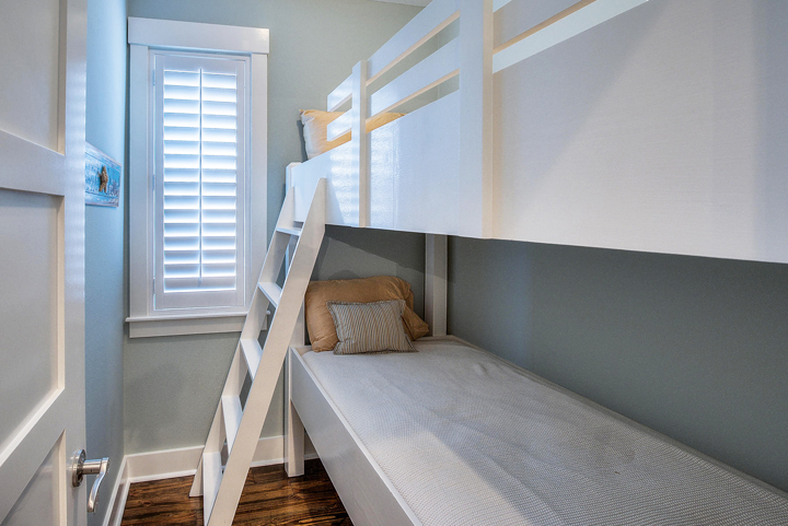 guest house bunks