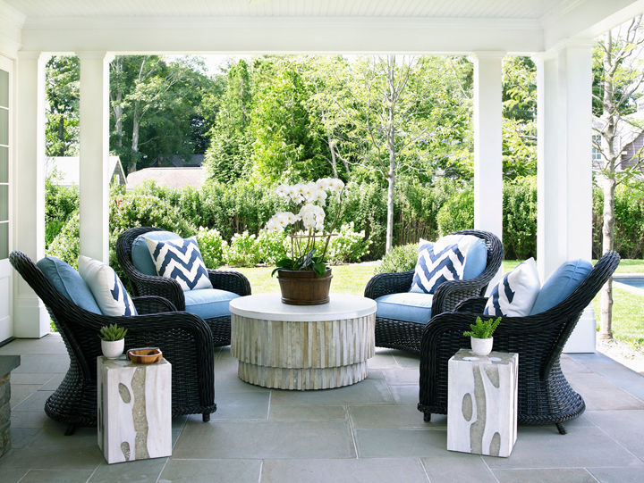 patio sitting area