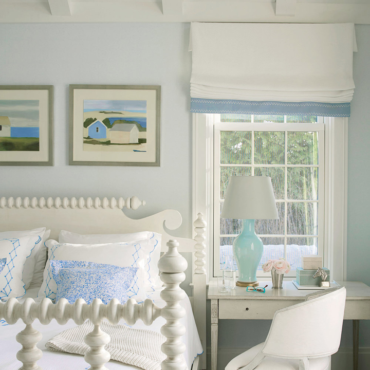 serene blue bedroom