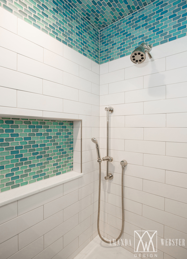 turquoise white shower