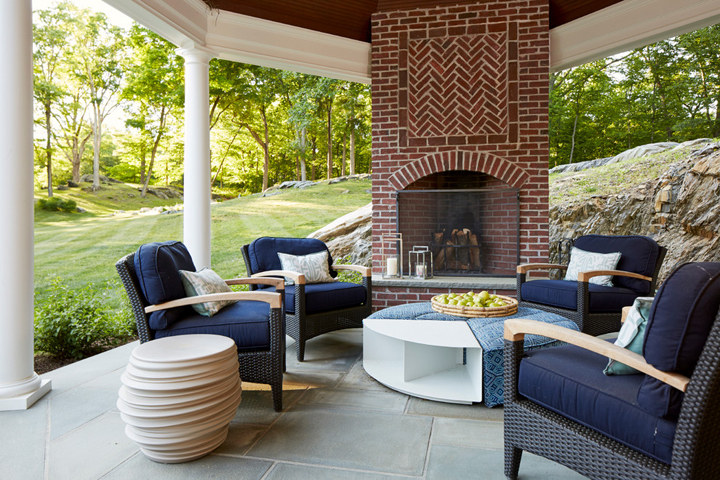 outdoor-fireplace