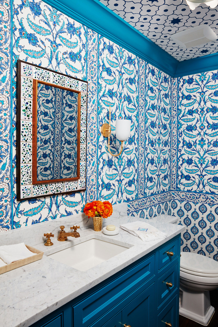 blue-white-bathroom