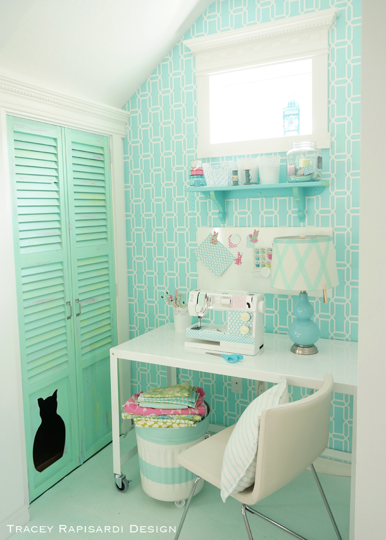 https://houseofturquoise.com/wp-content/uploads/2018/02/turquoise-sewing-room.jpg